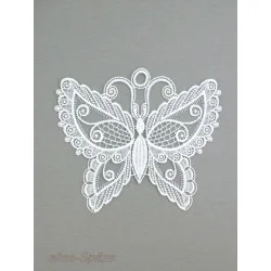 Fensterbild Schmetterling aus Plauener Spitze in weiss