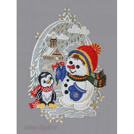 Winterfensterbild mit Schneemann und Pinguin vor einer verscheiten Landschaft
