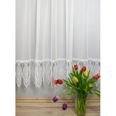 Weißer Spitzenstore Sophia mit Plauener Spitzenkante