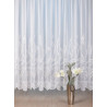 Elegante Plauener Spitzen-Gardine mit breiter Stickereikante mit modernem Touch.
