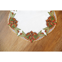 Hochwertige Tischwäsche Herbstzauber mit Plauener Spitzen-Motiven Nahaufnahme