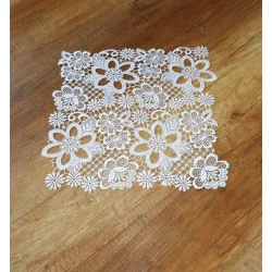 Spitzendecken Arwen kleines deckchen