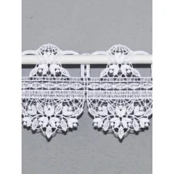 Spitzengardine Lisann in weiß Detailbild