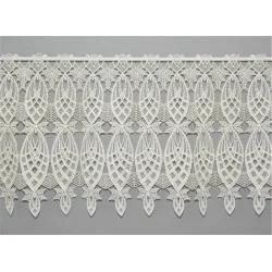 Naturfarbene Plauener Spitzengardine Jane breit