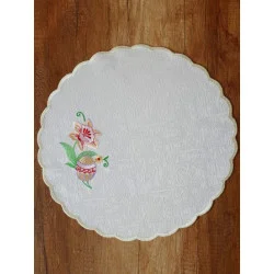 Stickereidecke Osterei in lila