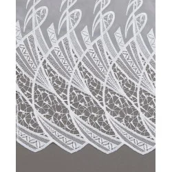 Extravagante Gardine mit Spitzenabschluß