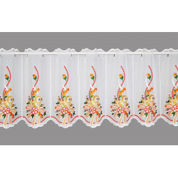 Kleine weiße Scheibengardine aus Plauener Spitze mit gelben Küken und orangefarbenen Schleifen-Motiven.