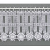 Elegante Bistrogardine aus weißer Plauener Spitze mit romantischem Blumenmuster als Sichtschutz. 30 cm hoch