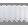 Angesagte Stickerei-Scheibengardine Emma in weiß-taupe Plauener Spitze