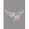 Elegantes Fensterbild aus Plauener Spitze als Bogen mit filigran gestickter Lilie in Orange, Weiß und Grün.