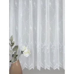 Durchgehend bestickter Store Chrysantheme