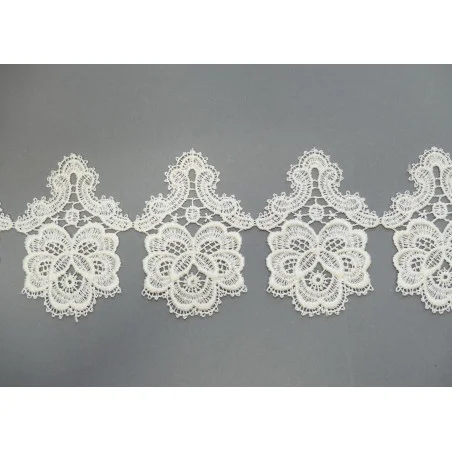 Kleine Plauener Spitzenkante Sira