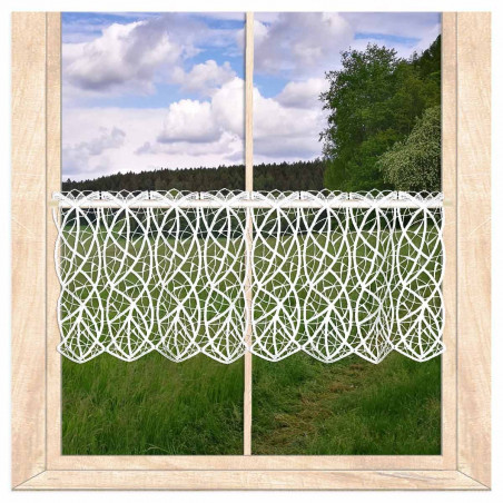 Am Fenster montiert: Transparente Kurzgardine aus weißer Plauener Spitze als stilvolle Heimtextilien-Deko. 27 cm hoch