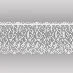 Freigestellte Scheibengardine aus weißer Plauener Spitze mit moderner Wellenoptik als feiner Sichtschutz. 27 cm hoch