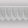 Transparente Scheibengardine aus naturweißer Plauener Spitze mit moderner geometrischer Stickerei.