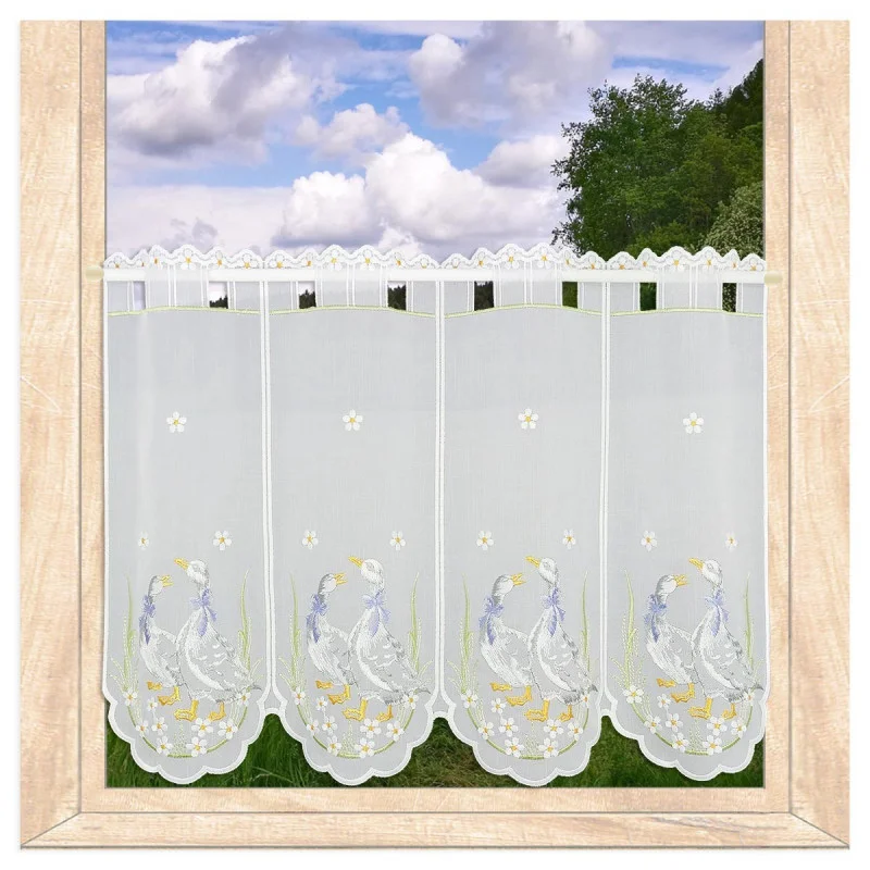 Verspielte Stickerei-Scheibengardine Gänse Plauener Spitze