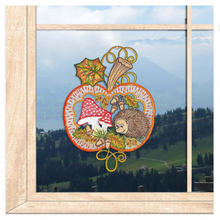 Plauener Spitze-Fensterbild Kürbis mit Igel