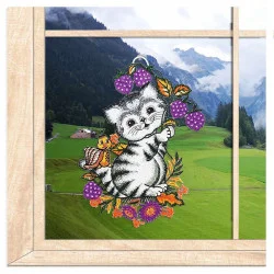 Plauener Spitzenfensterbild Katze mit Brombeeren