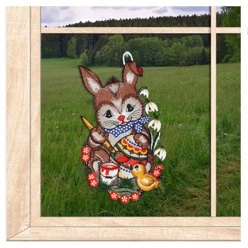 Osterfensterbild Hase mit Pinsel aus Plauener Spitze