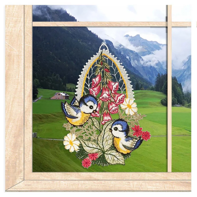 Niedliches Fensterbild Blaumeisen aus Plauener Spitze