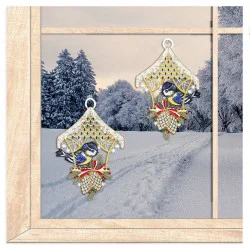 Kleine Fensterbilder Vogelhäuschen aus Plauener Spitze