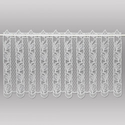 Naturweiße Scheibengardine aus Plauener Spitze mit Blättermotiv und Transparenz für das Fenster.