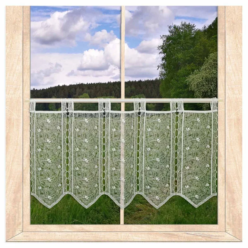 Naturfarbene Plauener Spitzengardine Maren mit Schlaufen