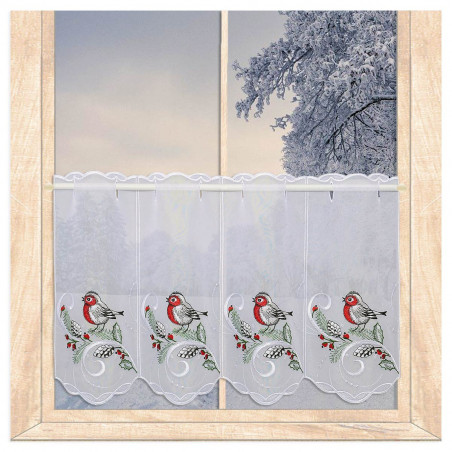 Weisser Heimtextilien-Vorhang am Fenster mit Winterlandschaft und gestickten Vögeln. 35 cm hoch