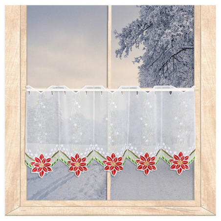 Weiße Plauener Spitze Scheibengardine mit roten Weihnachtssternen am Fenster vor Winterlandschaft, Heimtextilien. 35 cm hoch