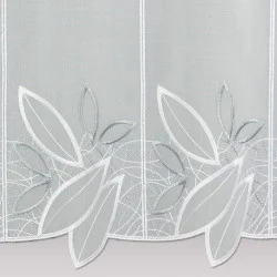 Moderne Plauener Stickerei-Kurzgardine Darlen in weiß-grau Detailbild