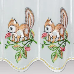 bestickte Kurzgardine Eichhörnchen Detailbild
