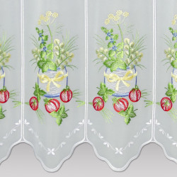 Detaillierte weiße Scheibengardine mit bunter Kräuter- und Tomaten-Stickerei.