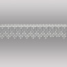 Transparenter Vorhang aus feiner Plauener Spitze mit geometrischem Kreis-Muster als stilvolle Heimtextilie.