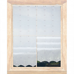 Halbtransparente weiße Scheibenhänger Alexis mit Blatt-Motiv und Stangendurchzug für dekorative Fenstergestaltung.