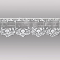 Freigestellte Scheibengardine Muscheln aus weißer Plauener Spitze mit maritimem Muster und Schlaufen.