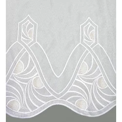 Ansprechende Plauener Stickerei-Gardine Valentina Detailbild