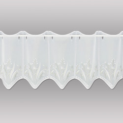 Kurze Scheibengardine in Weiß-Grün mit filigranen Wiesenblumen-Motiven, hochwertige Stickerei-Heimtextilien.