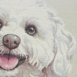 Detailbild der Kissenhülle mit weißem Bichon Frisé Motiv aus feinem Gobelin-Gewebe.