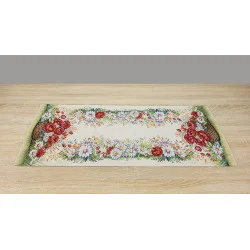 Hochwertiger Gobelin-Tischläufer „Mohnkorb“: Detailreiches Mohn- und Margeritenmotiv in stabiler Webstruktur. Strapazierfähig und langlebig – ideal für ein sommerliches Ambiente im Landhausstil.
