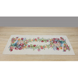 Frühlingshafte Gobelin-Tischläufer mit bunten Tulpen in Gießkannen. Die Tischwäsche aus dickem, stabilem Material ist langlebig und pflegeleicht. Perfekt als edle Geschenk-Idee für die Osterzeit.