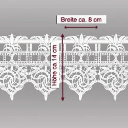 Die Kurzgardine Leona in Weiß besticht durch filigrane Stickerei & edle Luftspitze.