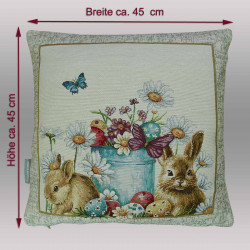 Diese hochwertige Kissenhülle besticht durch ein klassisches, fast malerisches Ostermotiv in traditioneller Weboptik. Hier sind auch die Massangeben dargestellt.