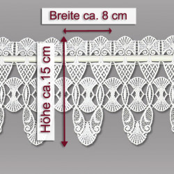 Freigestellte Plauener Spitze Kurzgardine in Weiß mit Maßen: Höhe ca. 15 cm, Breite ca. 8 cm.