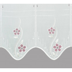 Cremeweiße Kurzgardine mit floraler Bestickung in Rot und Wellenabschluss aus hochwertiger Plauener Spitze.