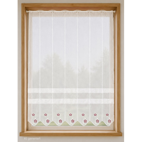 Halbtransparente weiße Store-Gardine mit feiner Längsstruktur und elegantem Stickerei-Abschluss, glatt im Fenster aufgehängt.