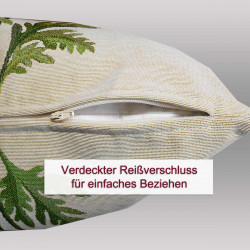 Detailansicht der Kissenhülle mit geöffnetem, verdecktem Reißverschluss an der Unterseite für leichtes Beziehen.