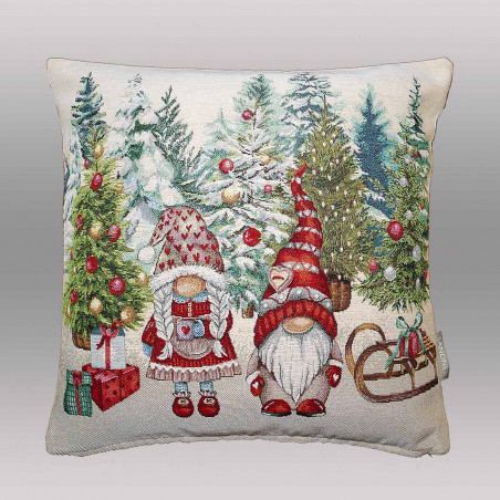Quadratischer Gobelin-Kissenbezug mit festlichem Wichtel- und Wintermotiv vor neutralem grauem Hintergrund.