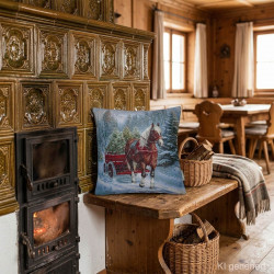 Dekokissen mit Pferdeschlitten auf einer Bank am Kachelofen im gemütlichen Esszimmer. Winter-Heimtextilien.