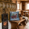 Dekokissen mit Pferdeschlitten auf einer Bank am Kachelofen im gemütlichen Esszimmer. Winter-Heimtextilien.