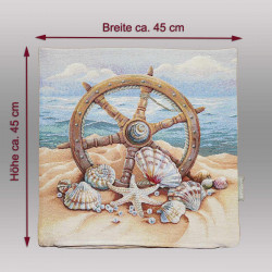 Quadratisches Dekokissen mit maritimen Motiven und Maßen 45x45 cm für stilvolle Heimtextilien.